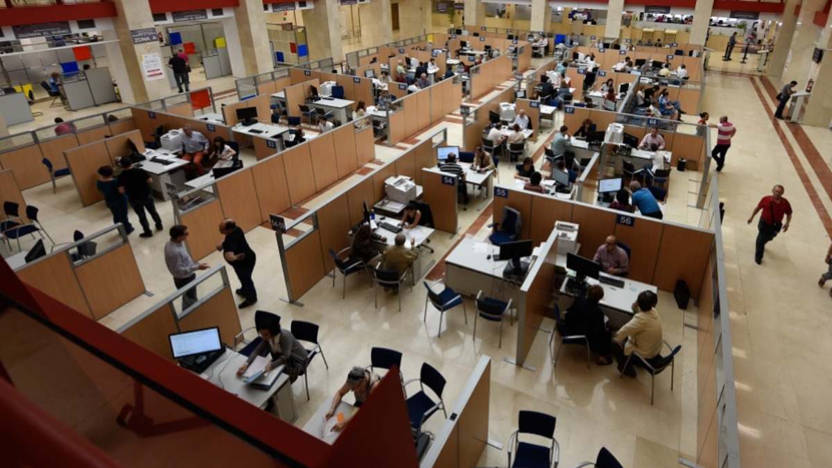 Vista de funcionarios de Hacienda