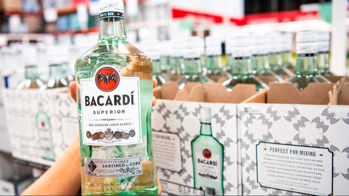 Botella de Bacardí