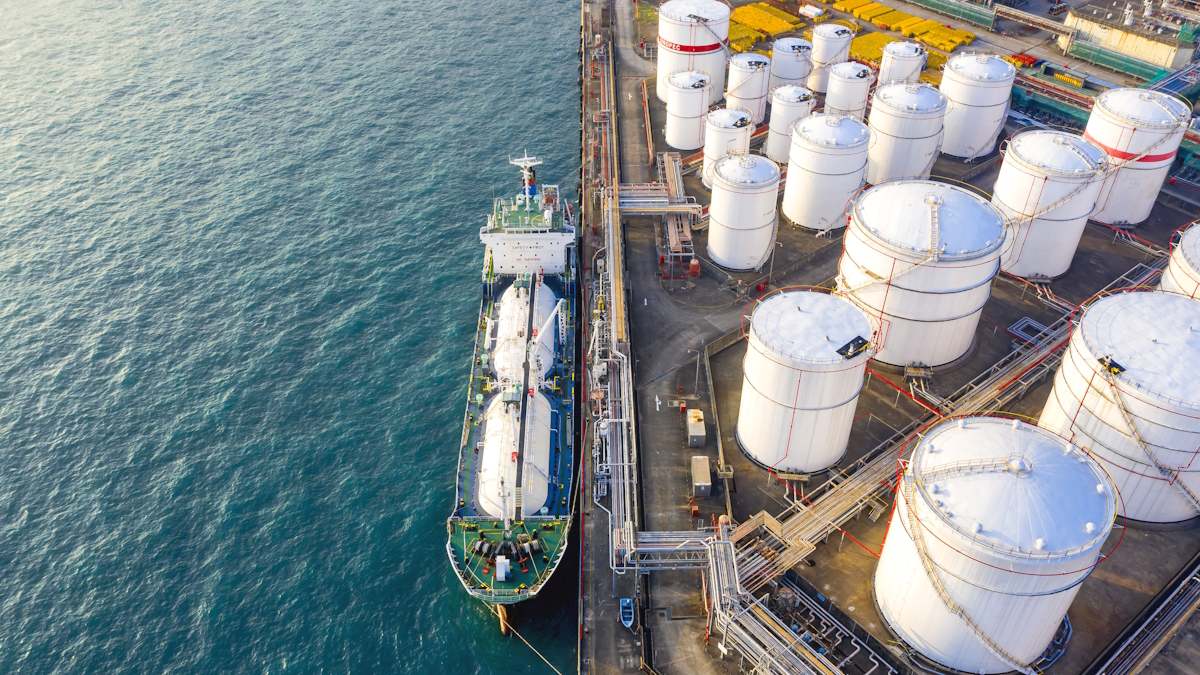 petróleo China crudo economía almacenamiento