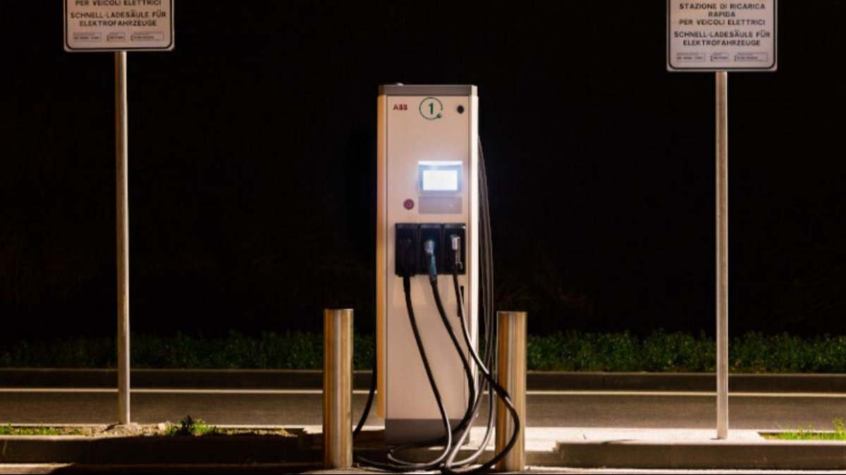 Estación de recarga de coches eléctricos