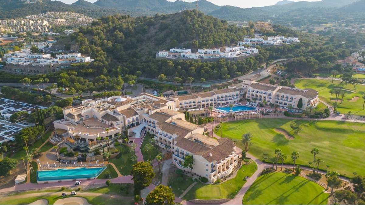 Hotel La Manga Club, en Murcia, de Hesperia.