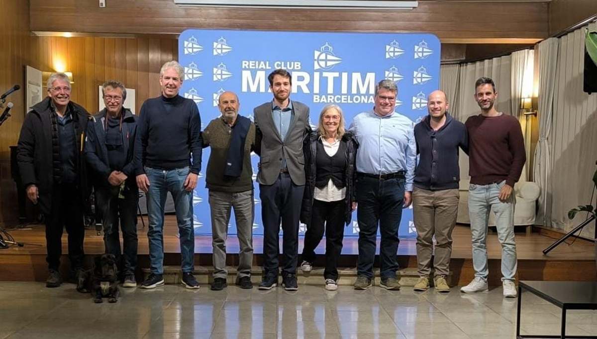 Nueva junta del Real Club Marítimo de Barcelona presidida por Alberto Díaz. De izquierda a derecha: Marcelo Penna, Yamandú Rodríguez, Mariano Mestres, Toni Masriera, Alberto Díaz, Glòria Martín, Francesc Fayol, Manel Launes y Chema Olea. EE