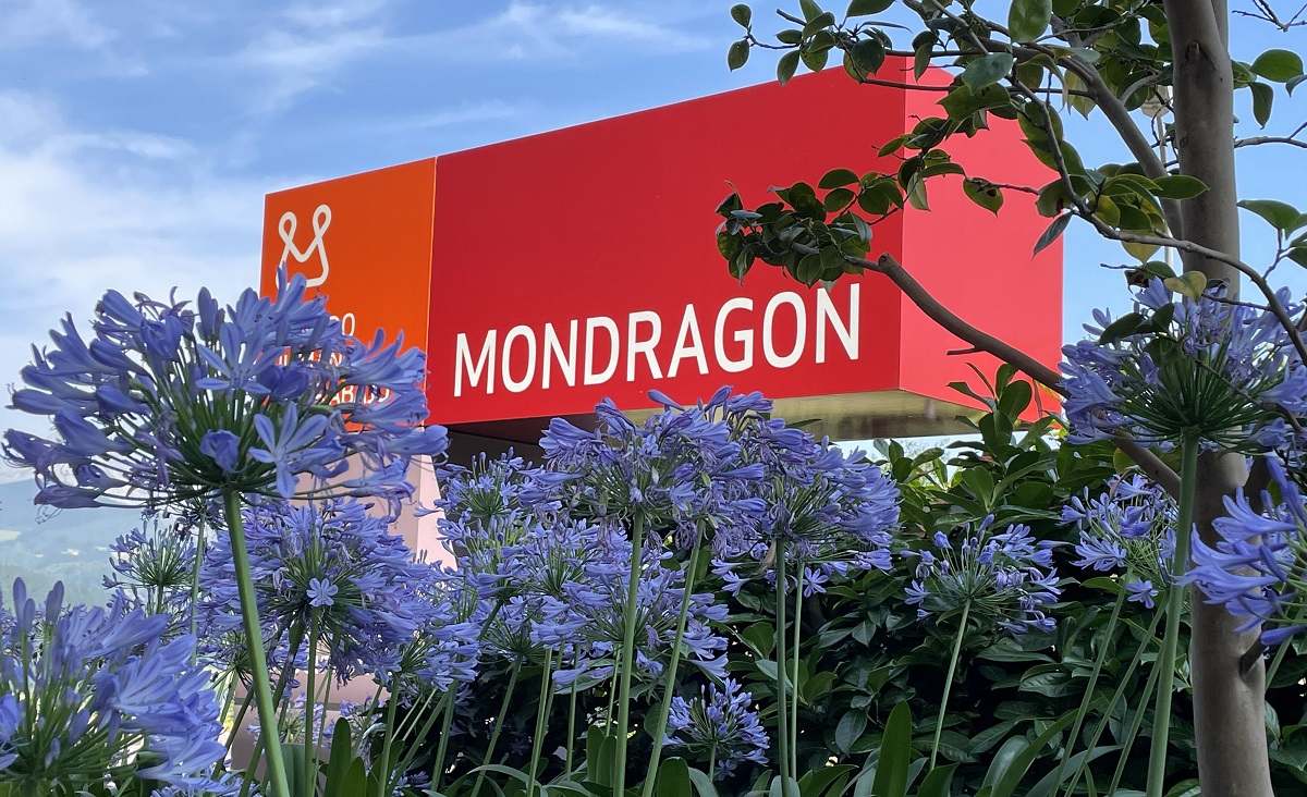 MONDRAGON-ENTRADA-1200.jpg