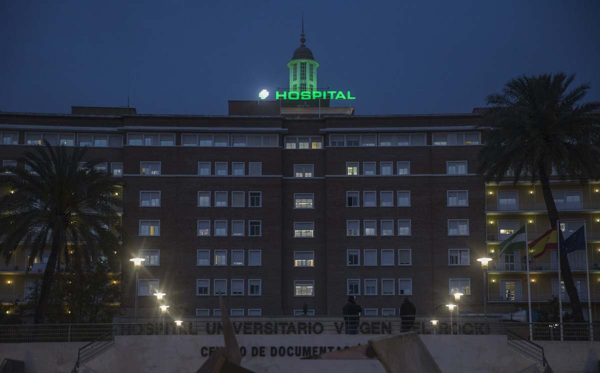 Imagen de la fachada del Hospital Virgen del Rocío.
