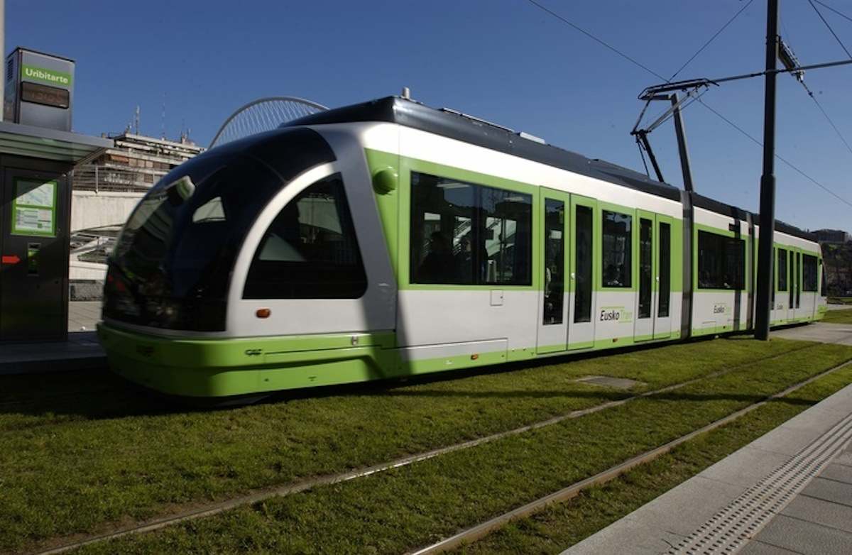 Imagen de recurso de un tranvía de Euskotren.