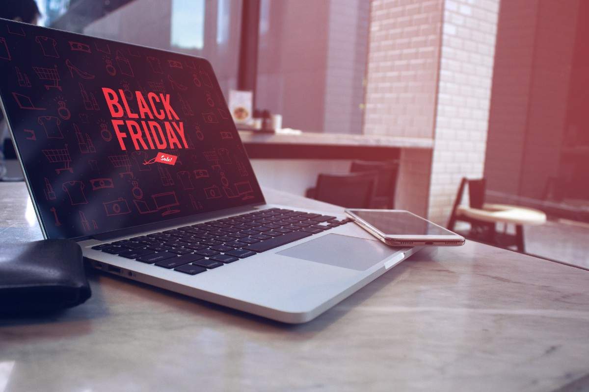 Black-Friday.jpg