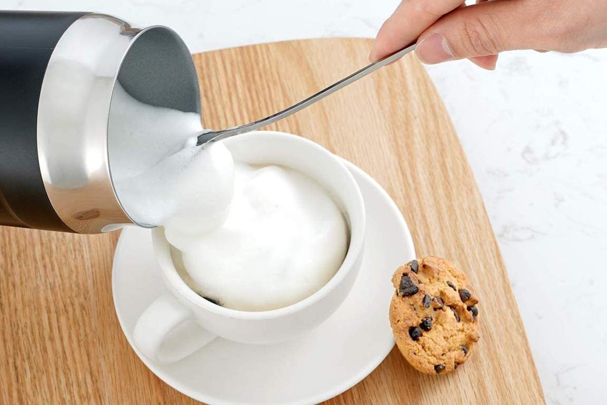 Los-mejores-espumadores-de-leche-electricos-para-disfrutar-de-un-buen-desayuno.jpg