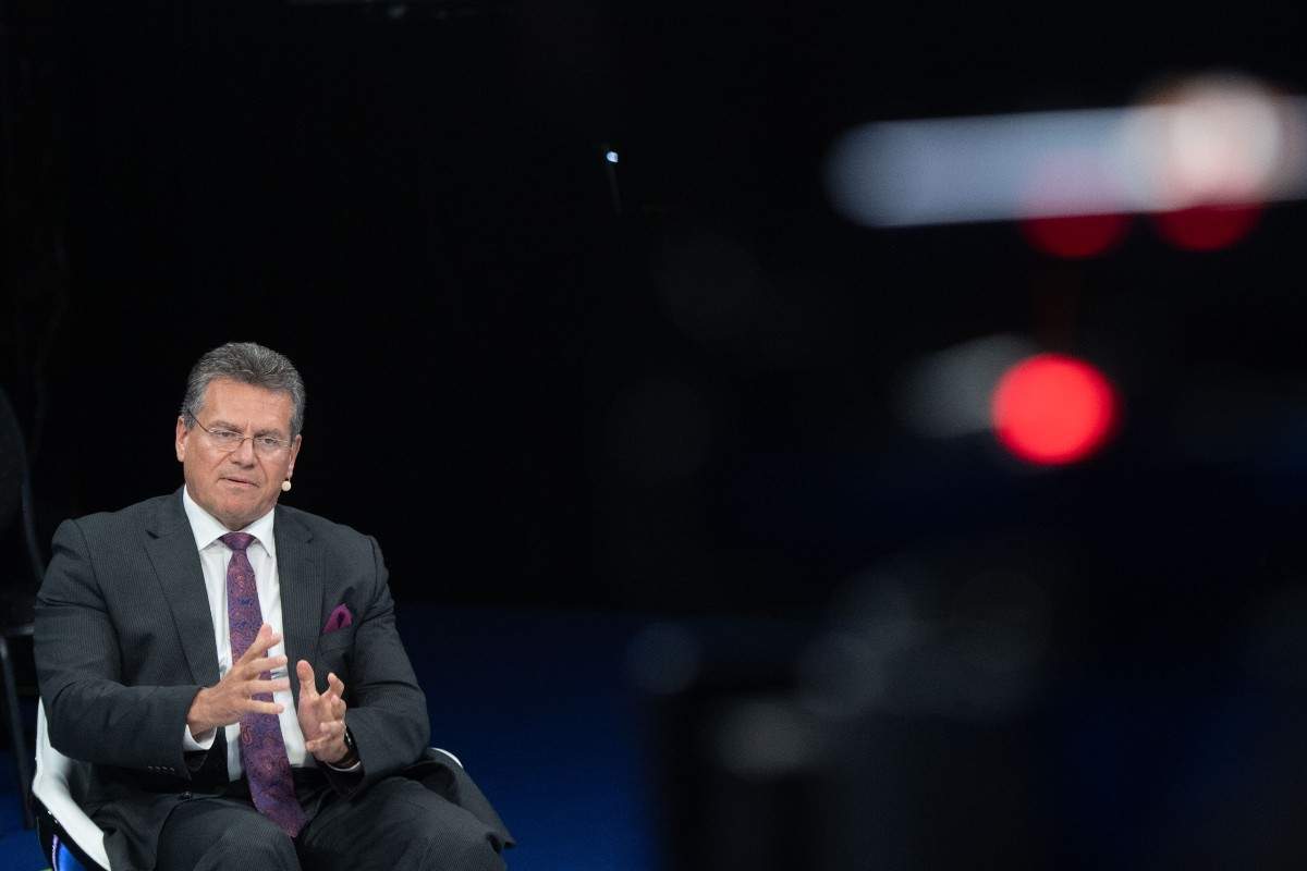 Maros-Sefcovic.jpg
