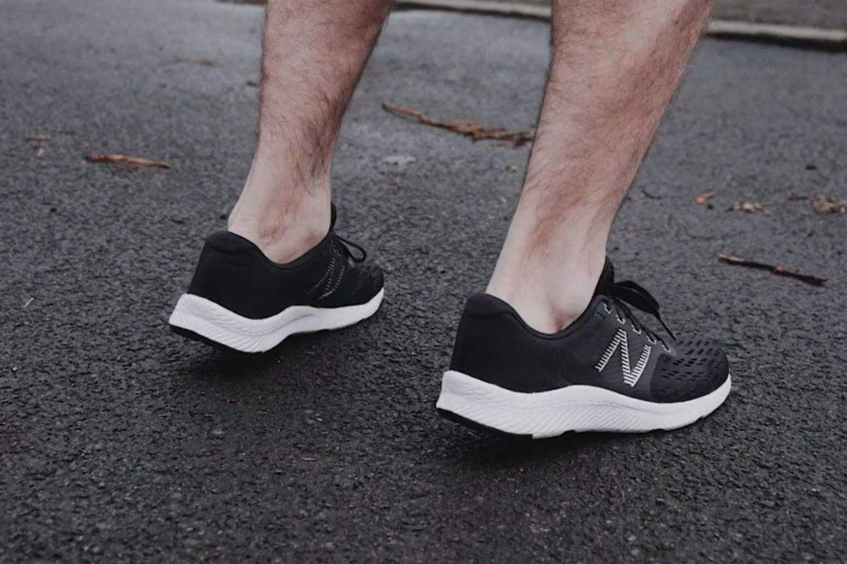 Las-mejores-zapatillas-para-correr-si-eres-nuevo-como-experto.jpg