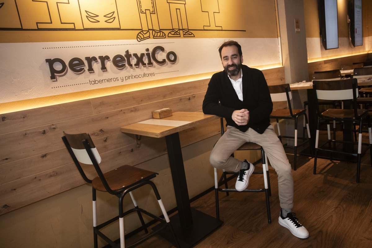 Josean Merino, fundador de PerretxiCo en uno de sus locales de Madrid. Foto: Ana Morales