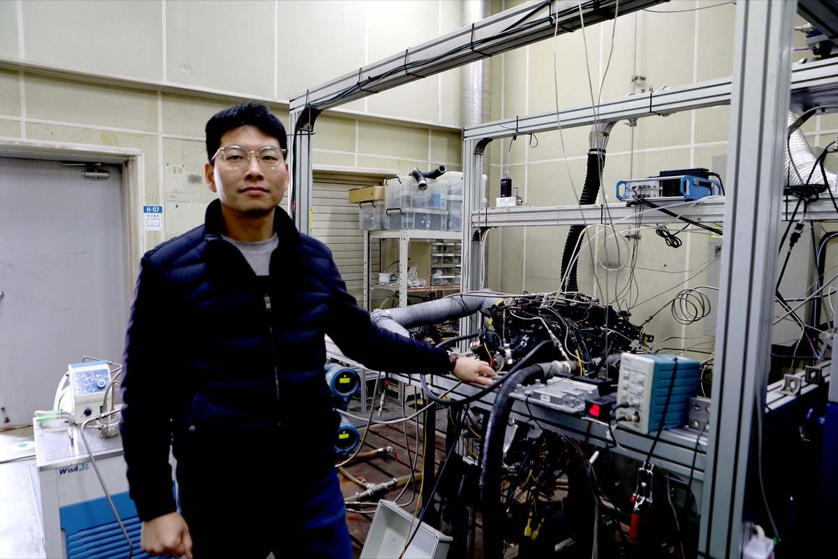 Dr. Cheolwoong Park, investigador principal en el instituto de Corea KIMM