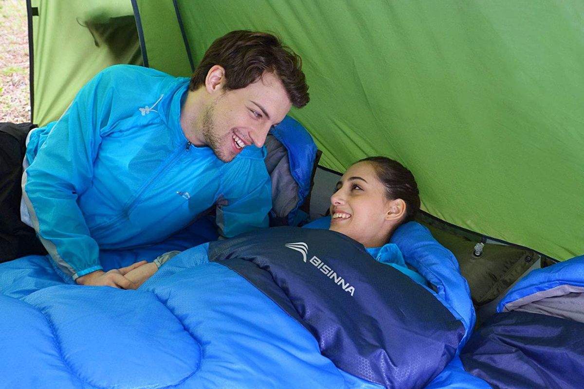 Los-mejores-sacos-de-dormir-para-descansar-en-el-exterior-a-una-temperatura-agradable.jpg