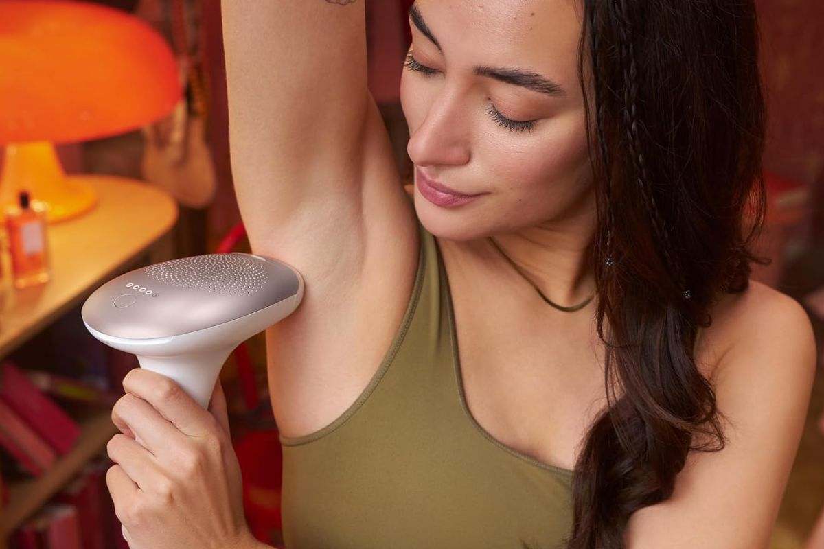 Depiladora de luz pulsada Philips Lumea Advanced BRI921/00