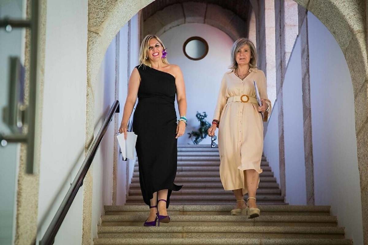 Elena Manzano y Victoria Bazaga