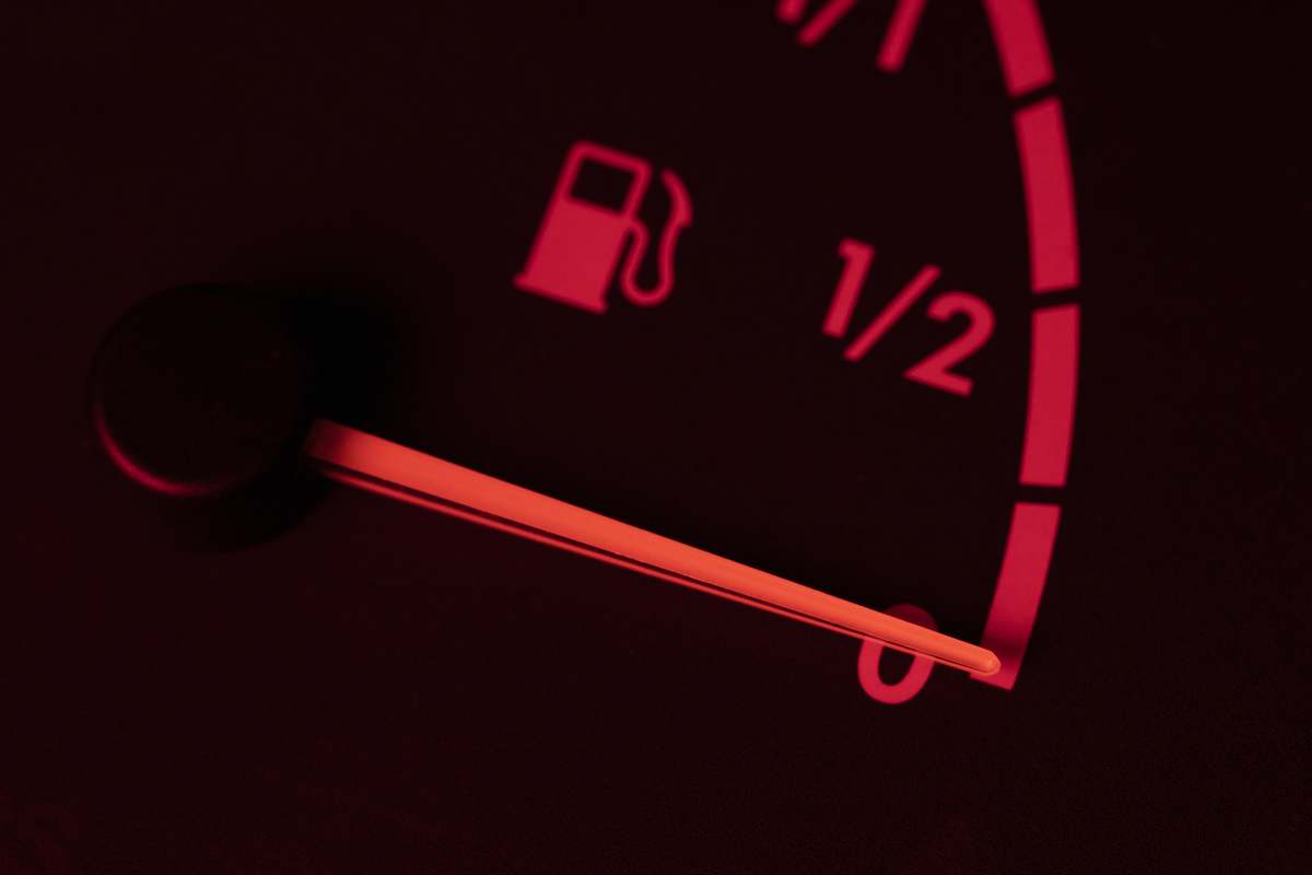 piloto reserva combustible