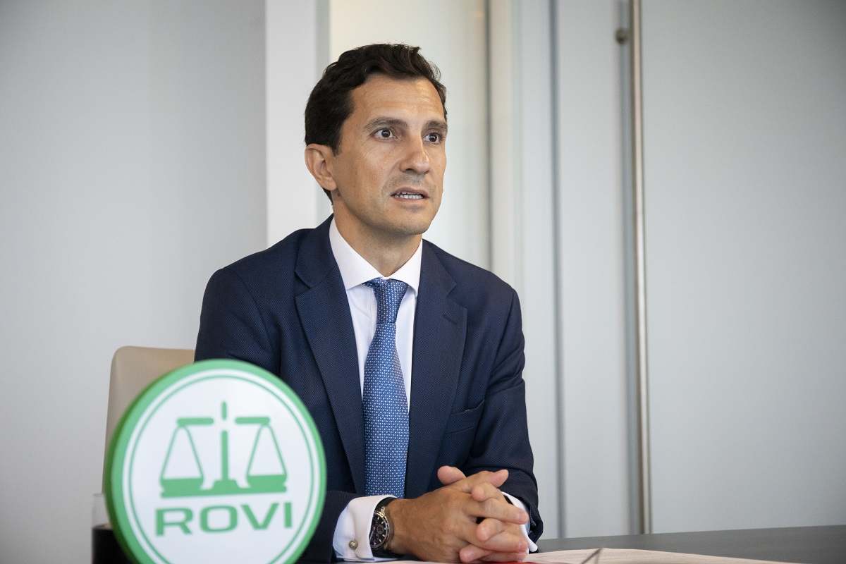 rovirovirovi.