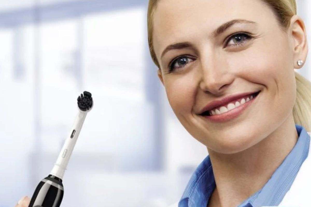 Cepillo de dientes eléctrico Oral-B Series Pro 3 3000