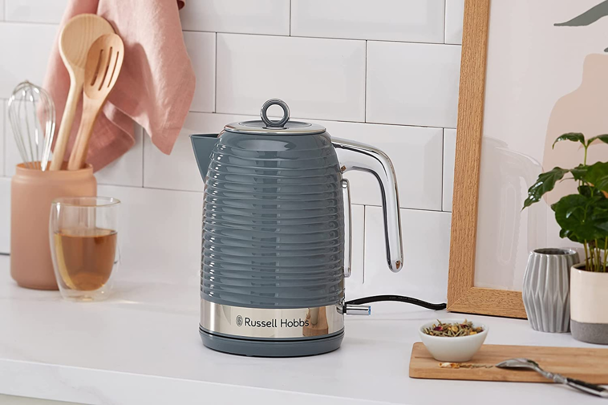 Russell-Hobbs-Hervidor-de-Agua-Electrico.jpg