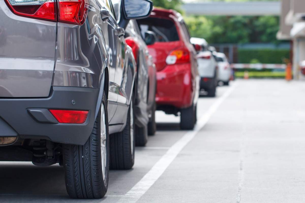 Las-mejores-camaras-de-estacionamiento-para-tu-coche.jpg