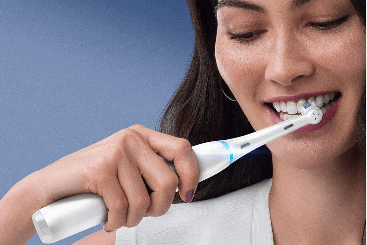 El-mejor-cepillo-de-dientes-Oral-B-con-un-ahorro-de-70.jpg