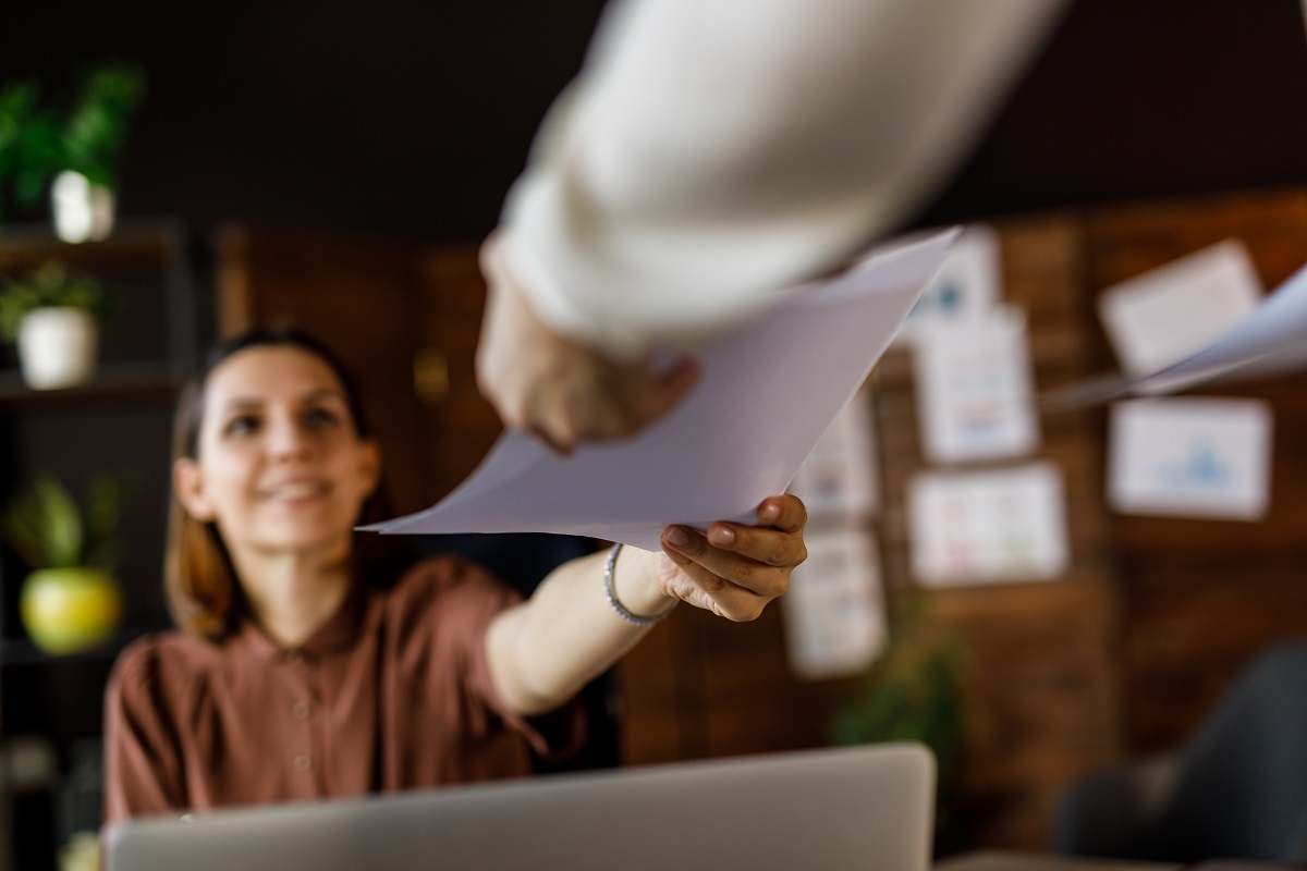 Empleo negocios
