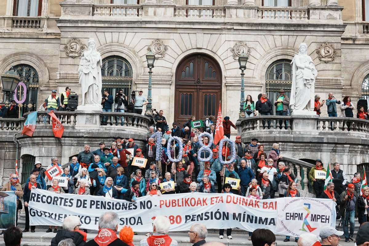 manifestación pensionistas vascos Bilbao