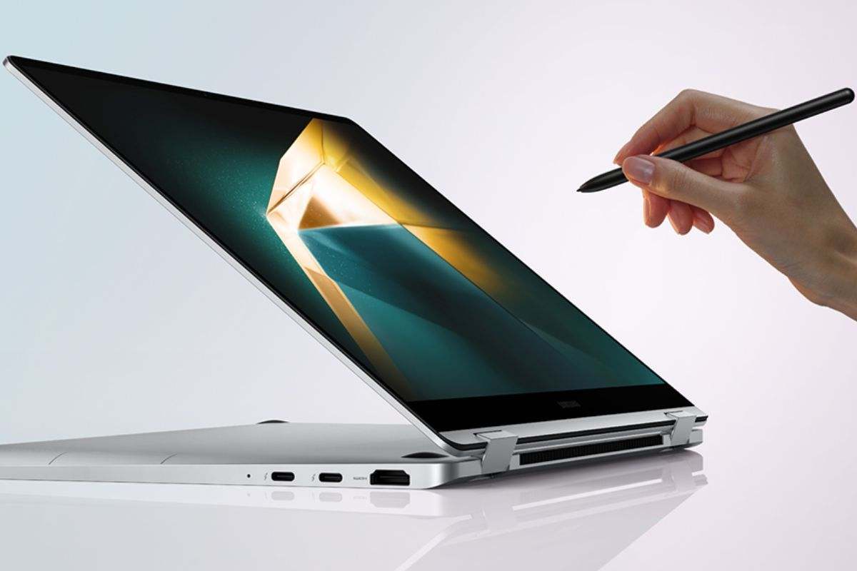 Ordenador portátil convertible Samsung Galaxy Book4