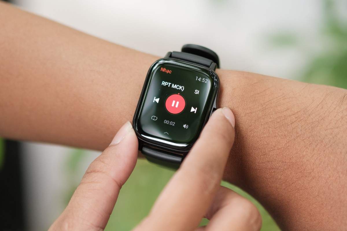 smartwatch-Amazfit-GTS-Mini.jpeg