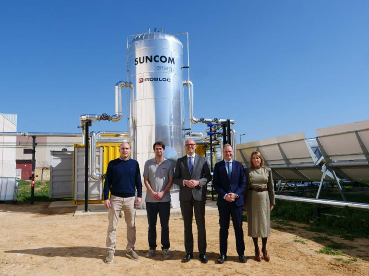 Instalación de un proyecto de Suncom Energy en Jerez de la Frontera. EE