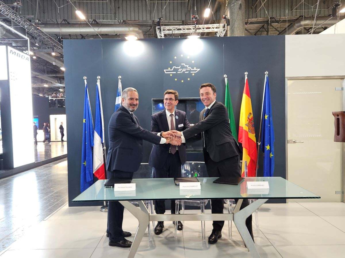 Los CEOs de Navantia (España), Fincantieri (Italia) y Naval Group (Francia).),