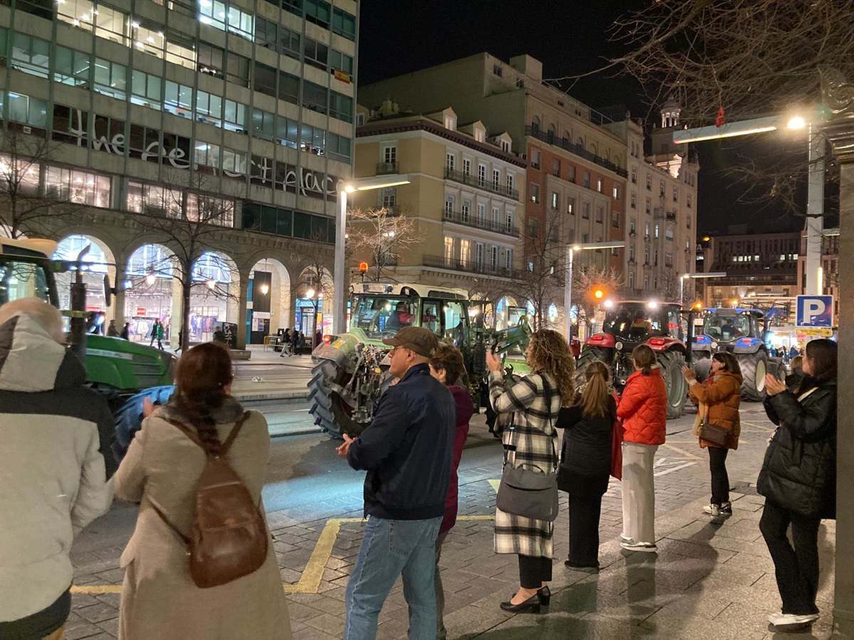 Tractores en Zaragoza para reclamar una PAC justa