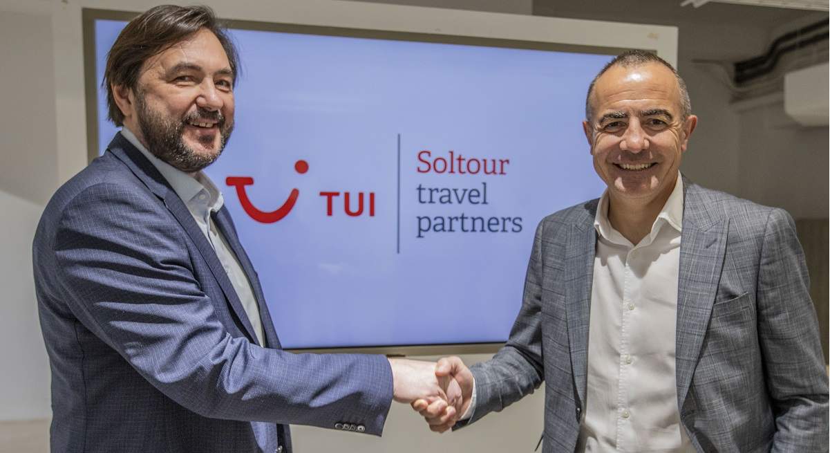 Eduard-Bogatyr-director-general-de-TUI-Iberia-y-Tomeu-Bennasar-CEO-de-Soltour-Travel-Partners.jpg