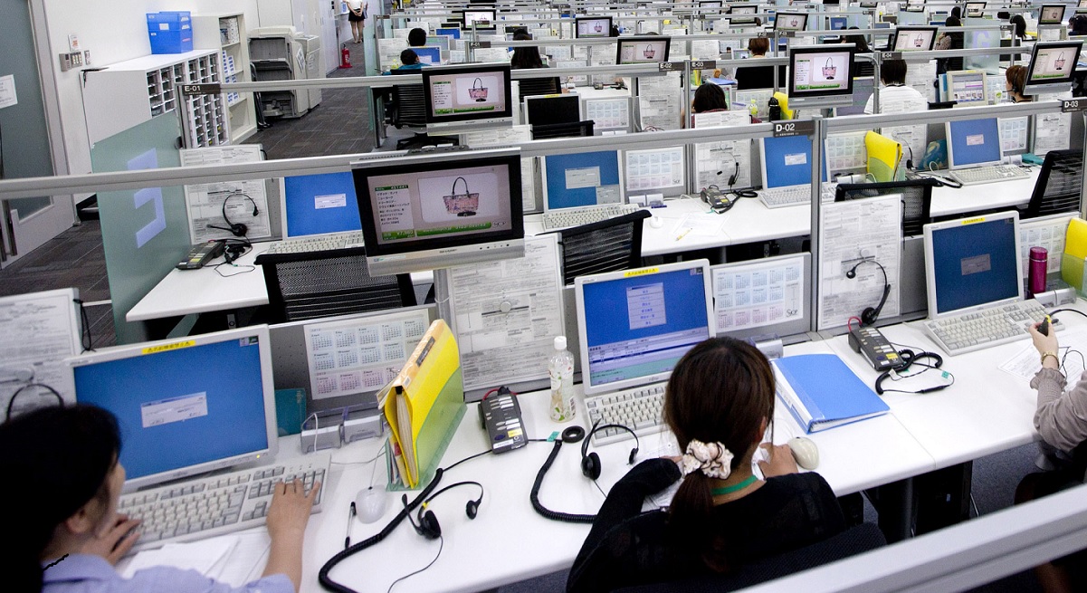 trabajadores-oficina.jpg