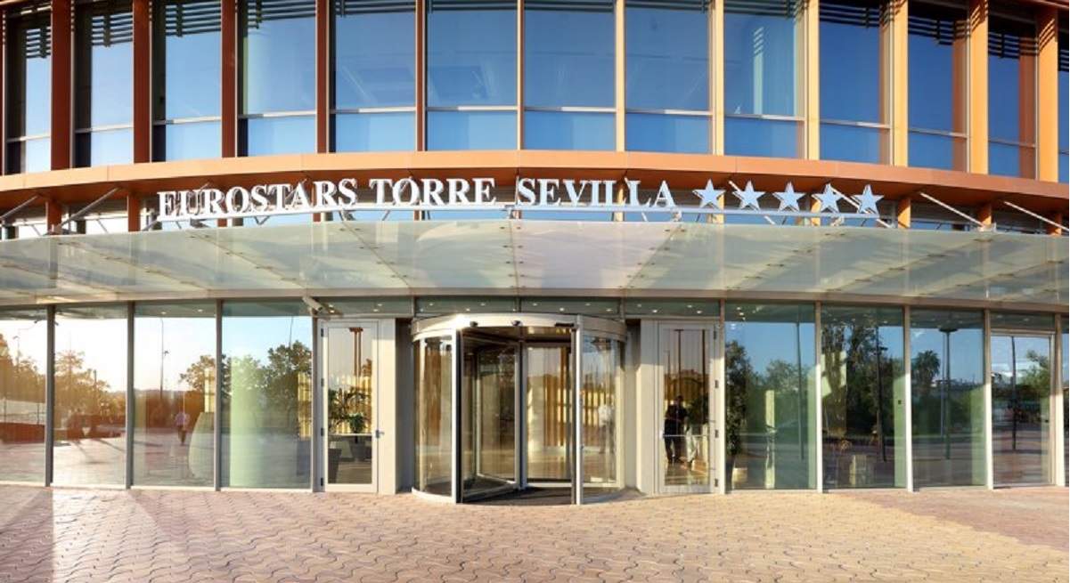 eurostars-torre-sevilla.jpg