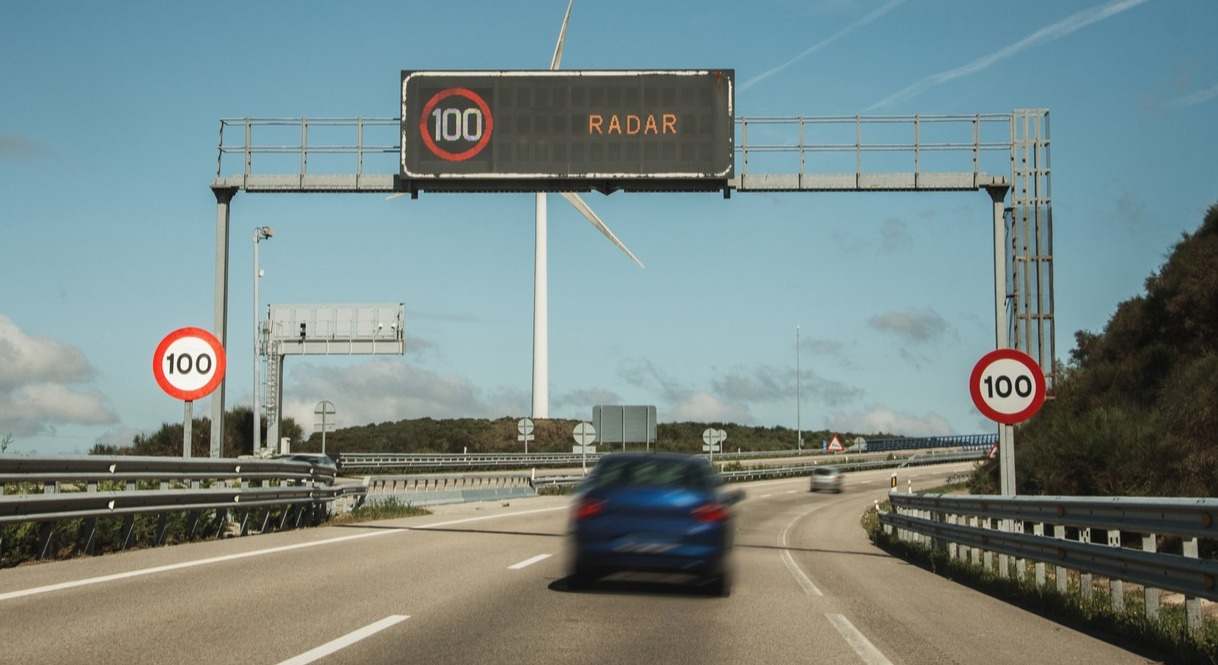 Estos son los 50 radares "más multones" de la DGT.