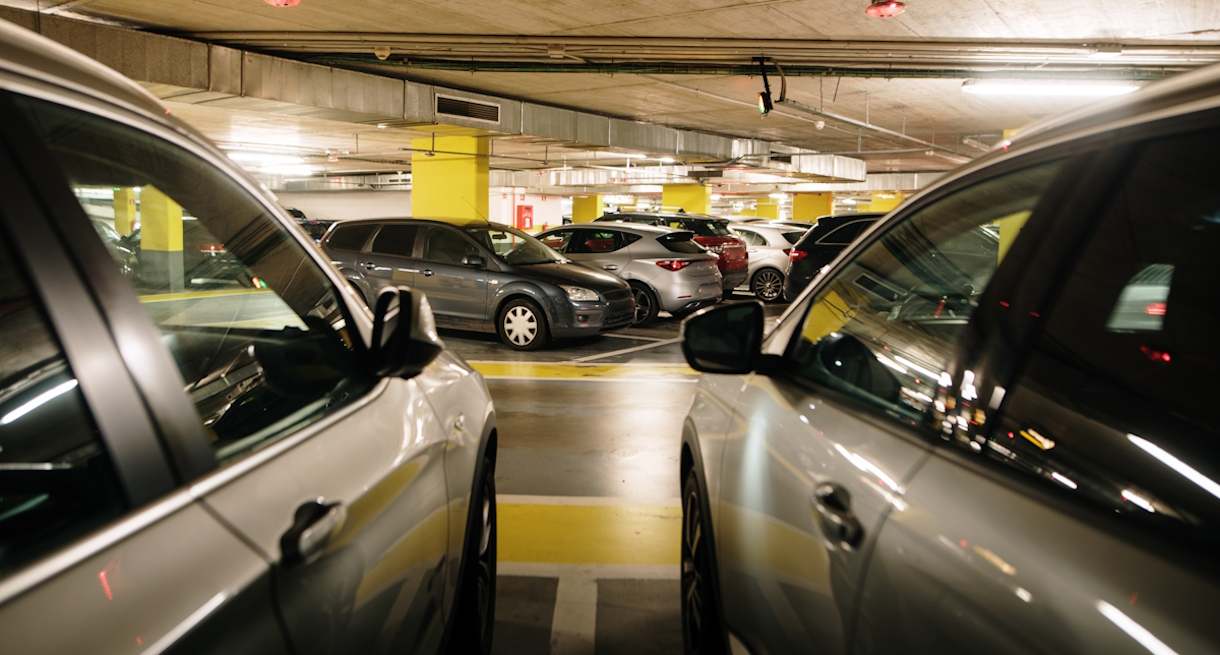 Parking_Privado_iStock.jpg