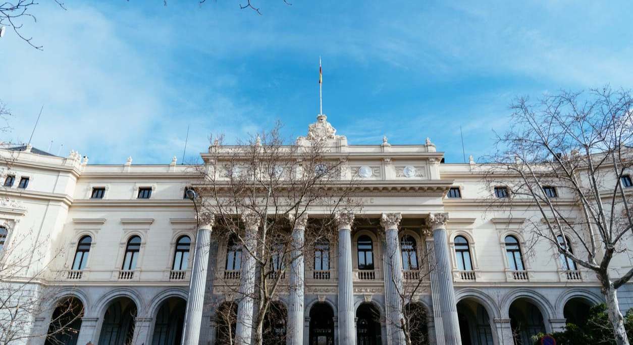 La bolsa española ya mira de frente a sus primeras resistencias