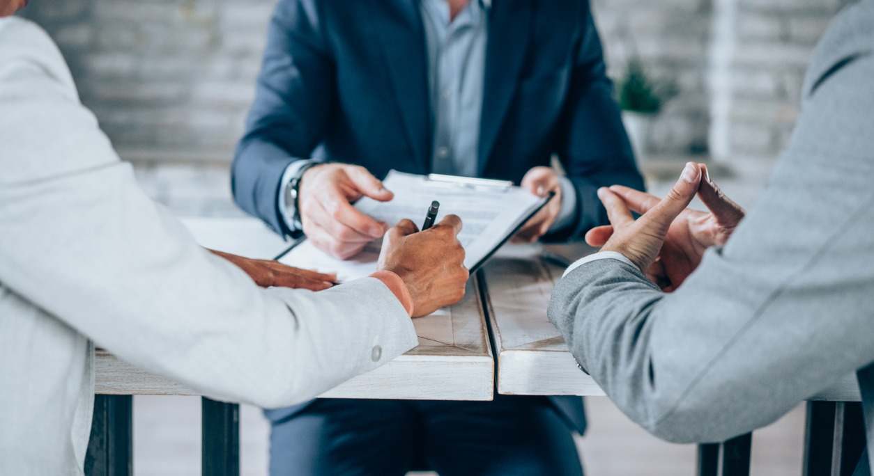 Firma de hipoteca. / Foto: iStock