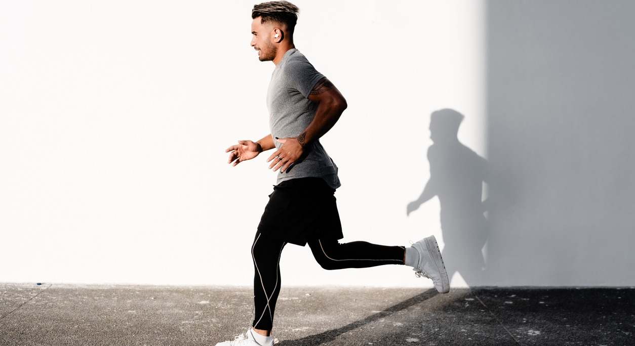 ¿Con qué ejercicios podemos empezar a hacer running? Te enseñamos aquí 5 ejemplos.