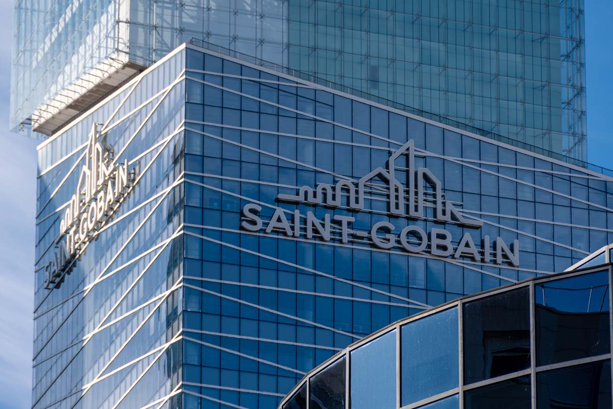 Saint-Gobain-glass.jpg