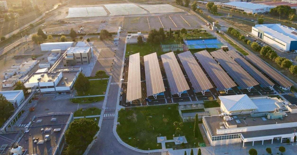 Placas-solares-GSK.jpg