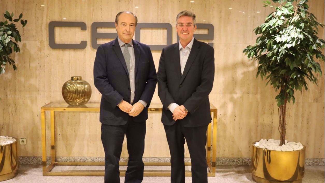 José Alberto González Ruiz, secretario general de la CEOE y Antonio Carroza, presidente de Alquiler Seguro.