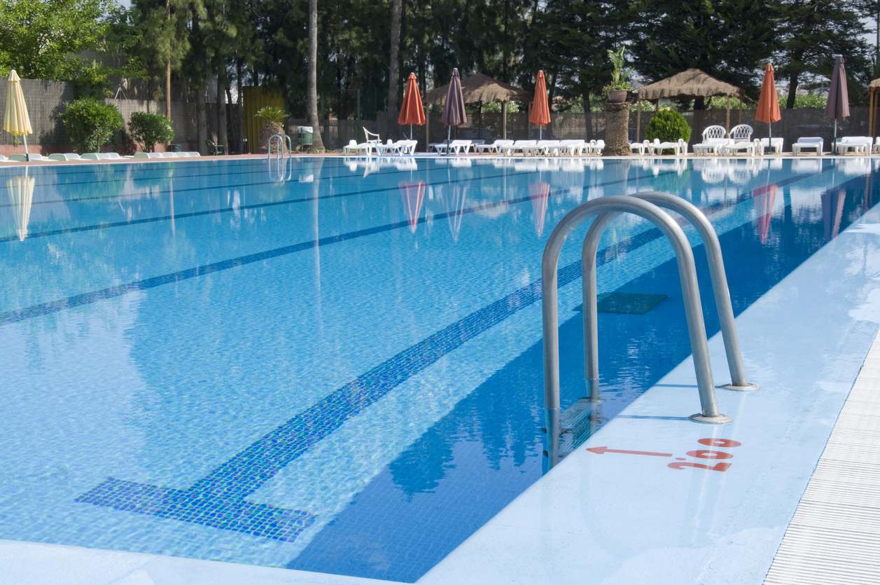 Piscina pblica