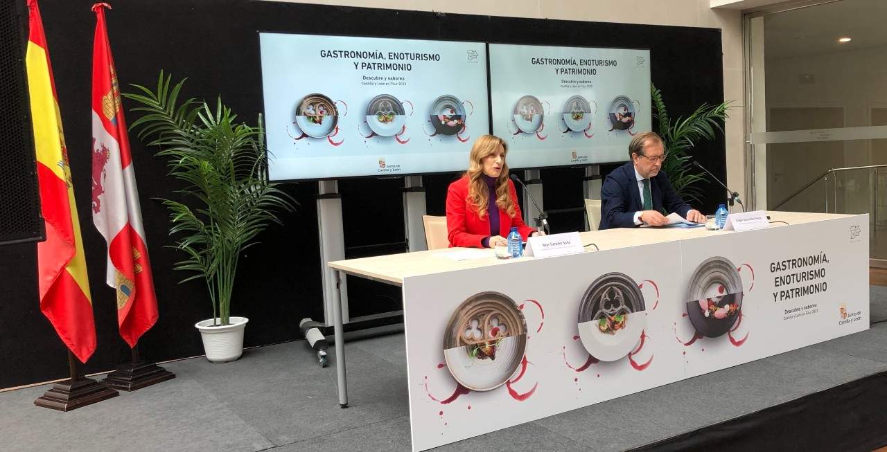 Fitur.jpg