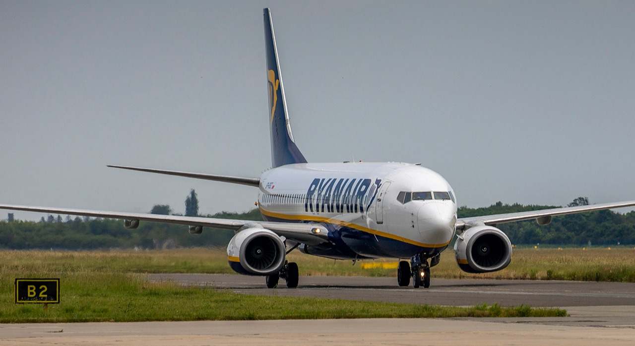 Avión de Ryanair. / Piotr Mitelski