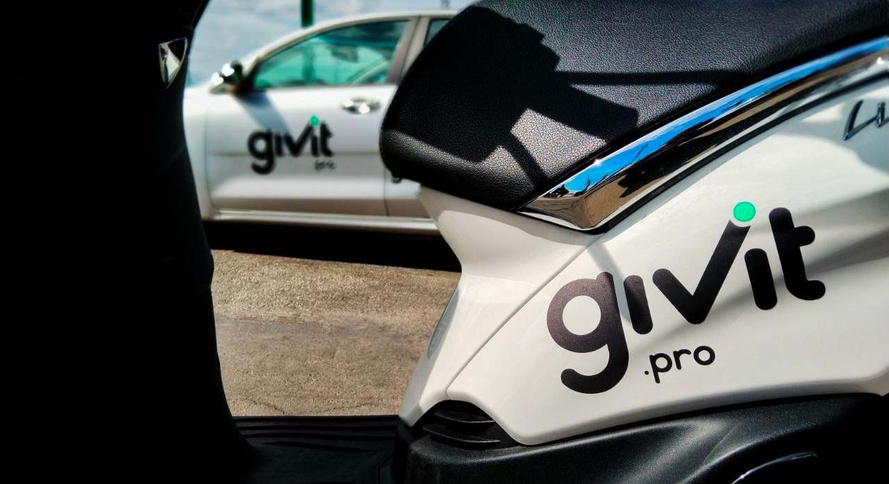 Vehículos eléctricos de Givit.