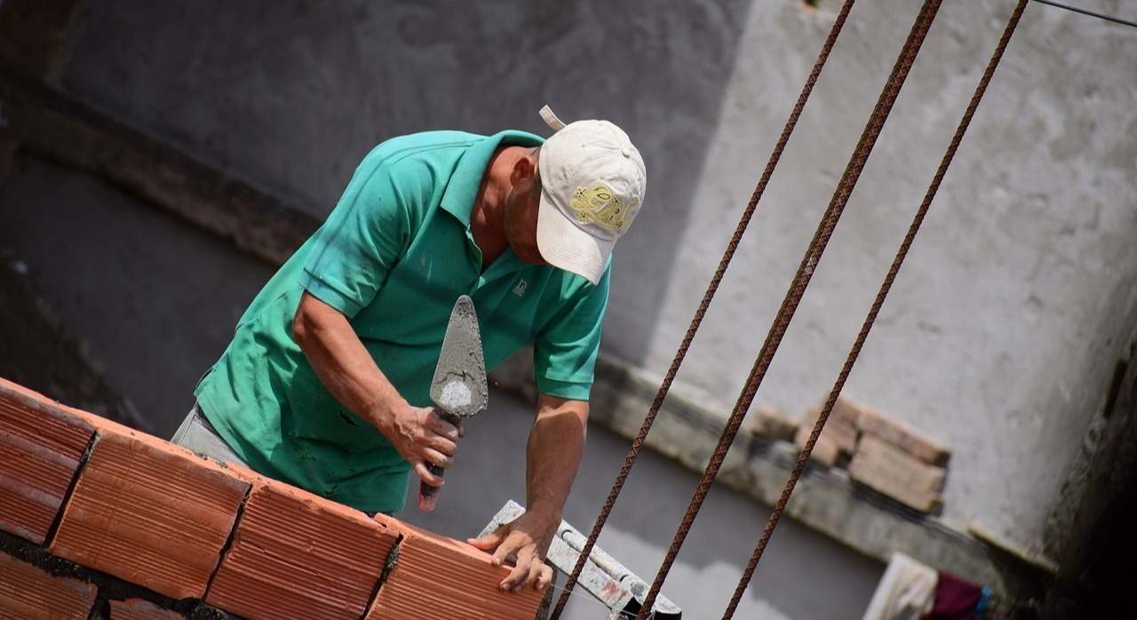 Un trabajador del sector de la construcción.