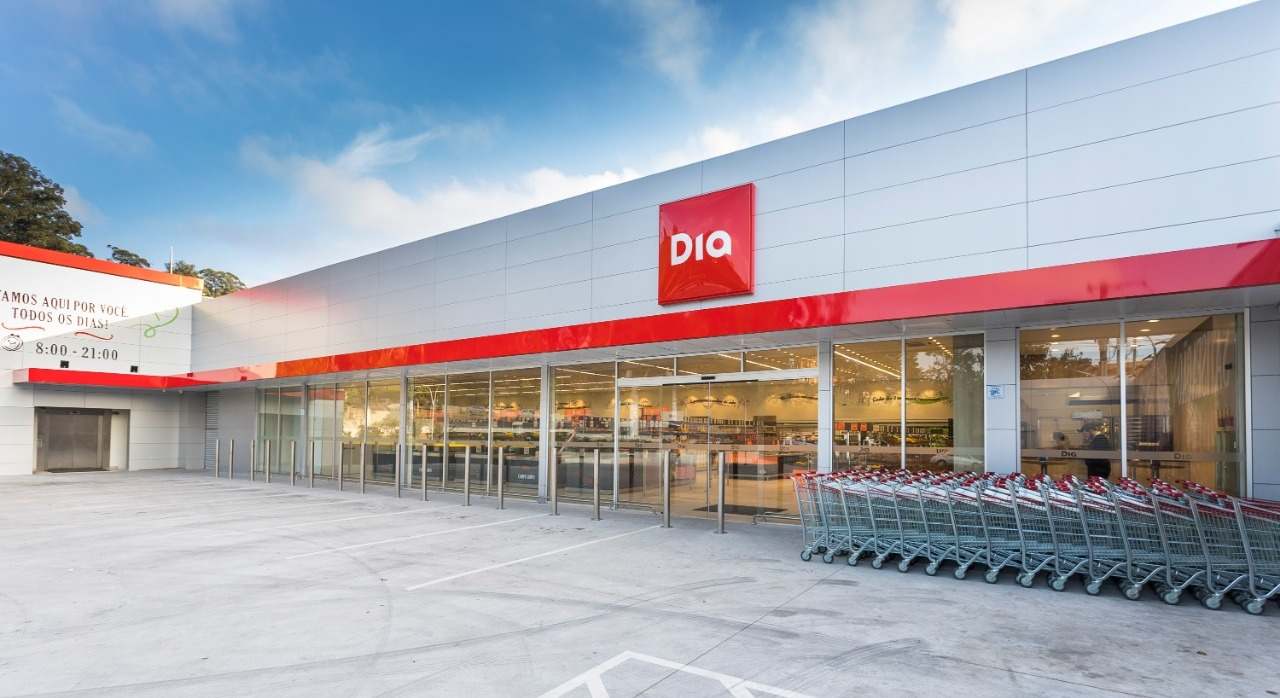Supermercado de Dia en Brasil.