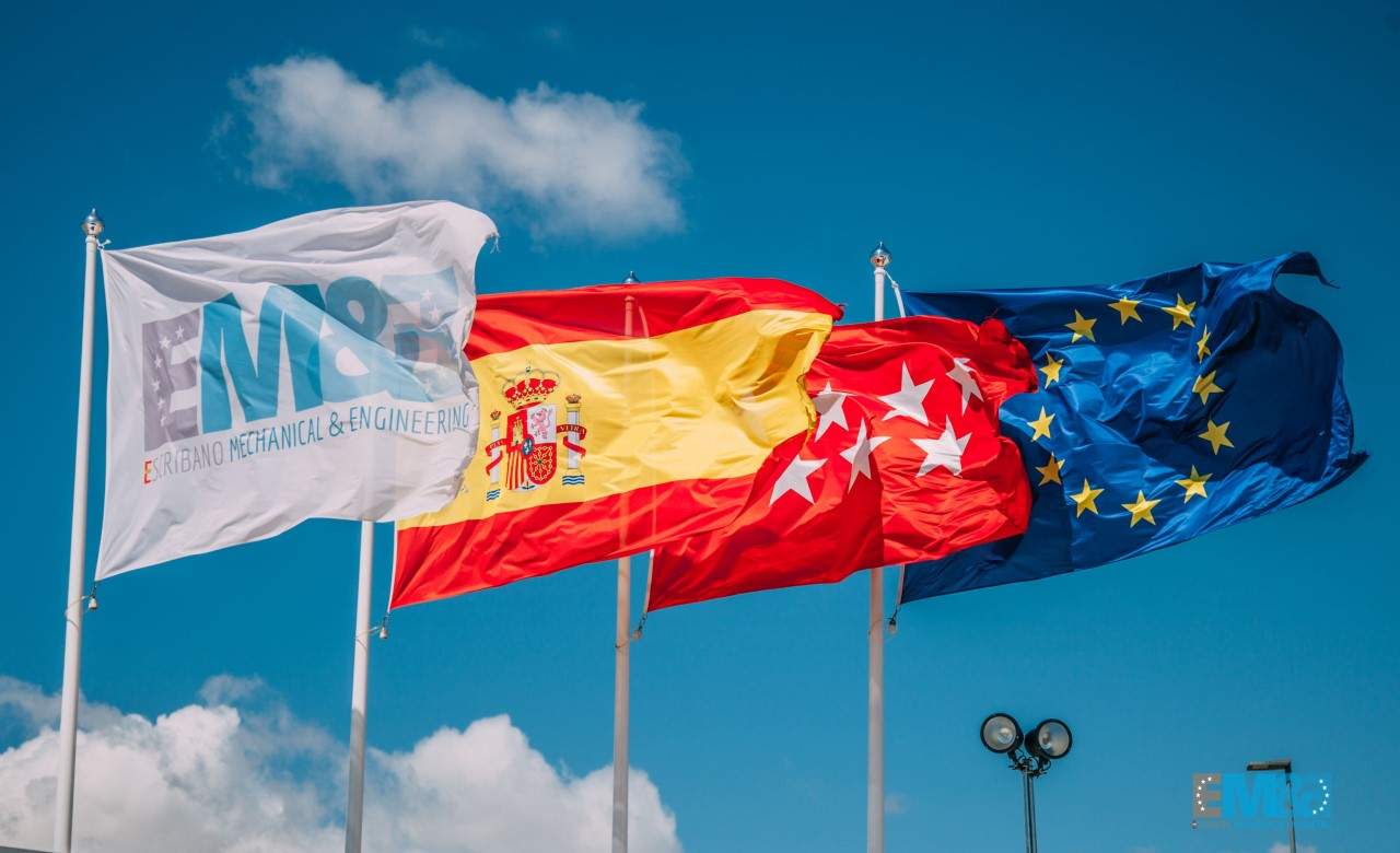 thumbnail_EuropaPress_4227058_bandera_compania_derecha-1.jpg