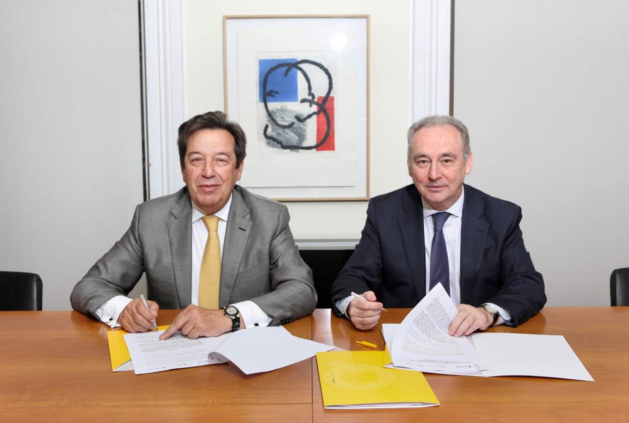 Foto-convenio-Arquia-BancaCruz-Roja_Autor-Piero-Schiavo.jpg